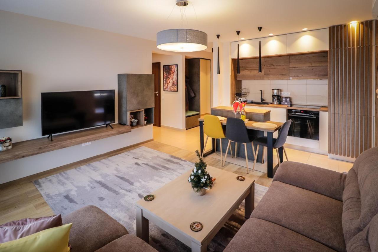 Lux Green Apartament 2 Apartment Brasov Ngoại thất bức ảnh
