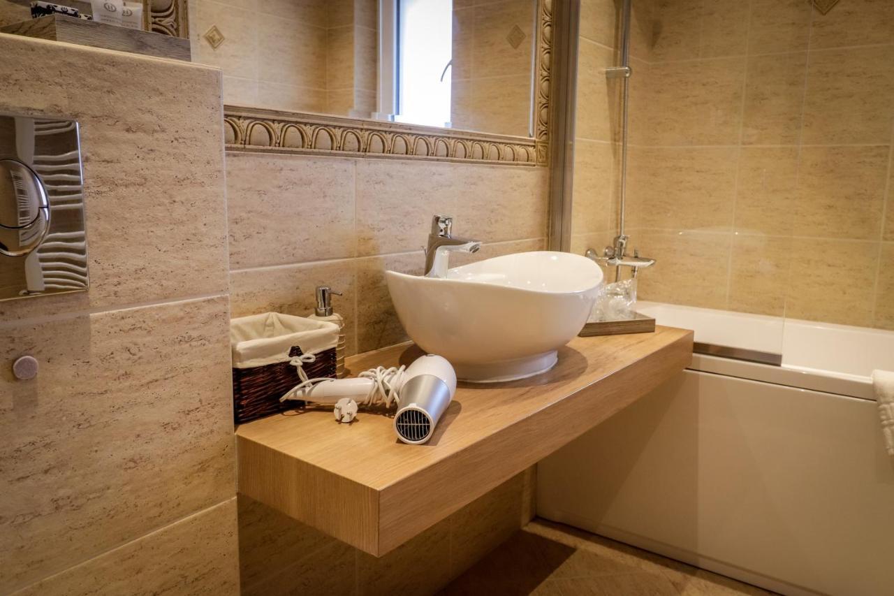 Lux Green Apartament 2 Apartment Brasov Ngoại thất bức ảnh