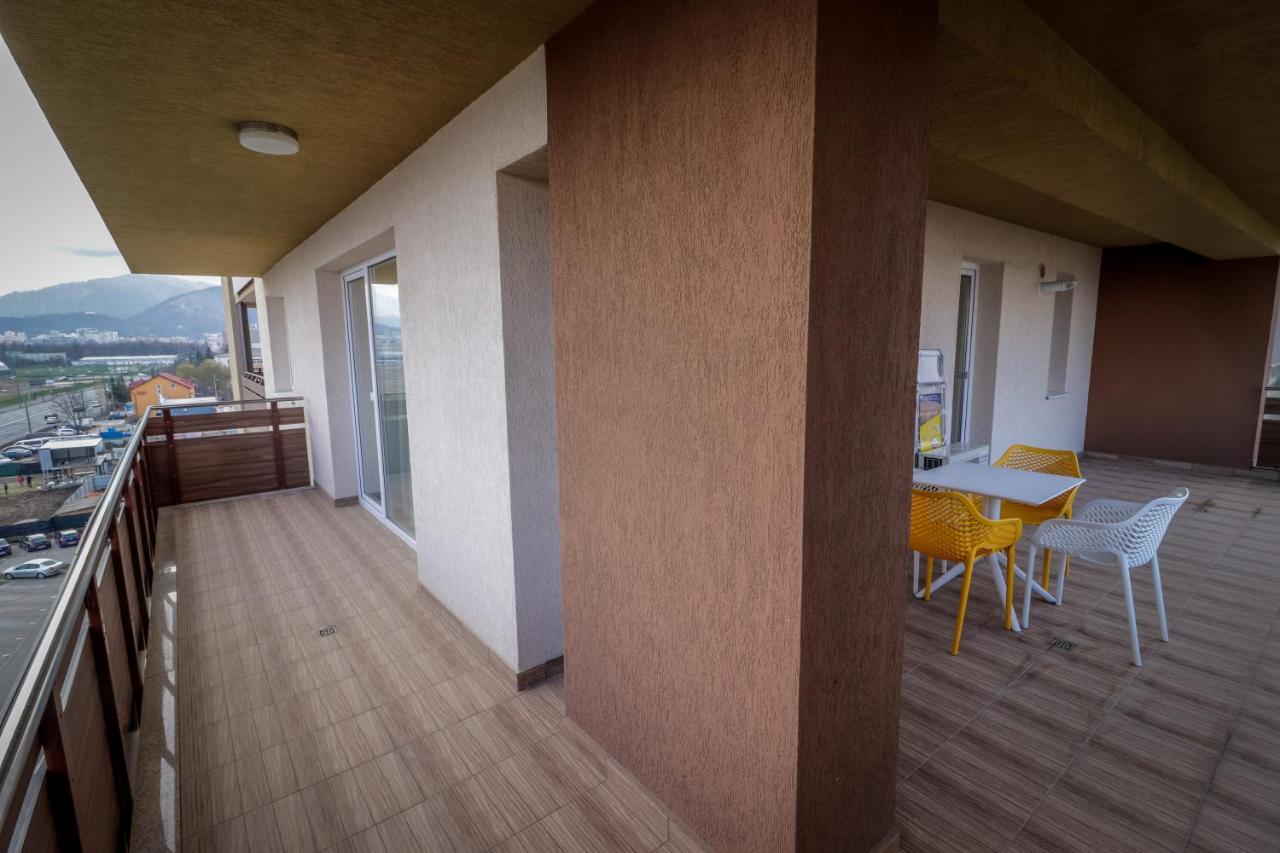 Lux Green Apartament 2 Apartment Brasov Ngoại thất bức ảnh